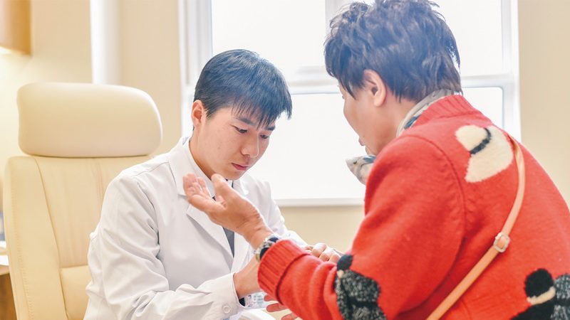 养老院护理机器人：揭秘其型号与规格背后的技术奥秘