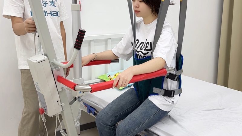 居家养老紧急呼叫系统：守护老人安全的关键设施