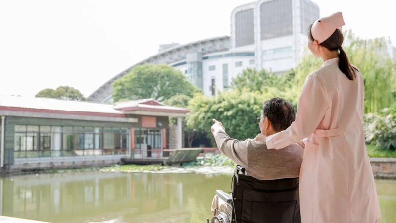 上海医养结合养老院排名前十，如何挑选合适机构？**